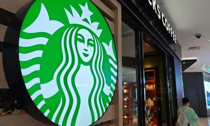 Starbucks to open store near North Korea border