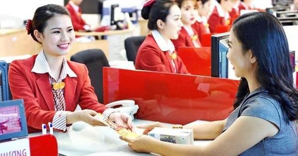 HDBank đạt 3 giải thưởng tại cuộc bình chọn “Doanh nghiệp niêm yết 2024”