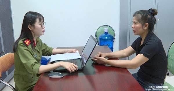Tài khoản ngân hàng liên tục nhận được số tiền lớn không rõ nguồn gốc, người phụ nữ lo bị lừa đảo nên báo công an tìm nguyên nhân