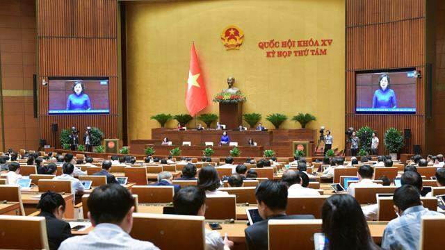 Thống đốc Nguyễn Thị Hồng: Trình Chính phủ ban hành quyết định giữ nguyên nhóm nợ với khách hàng khó khăn sau bão Yagi