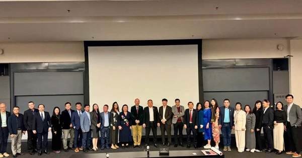 Ngân Tín thăm Harvard, hợp tác dự án giáo dục cho giới trẻ Việt Nam