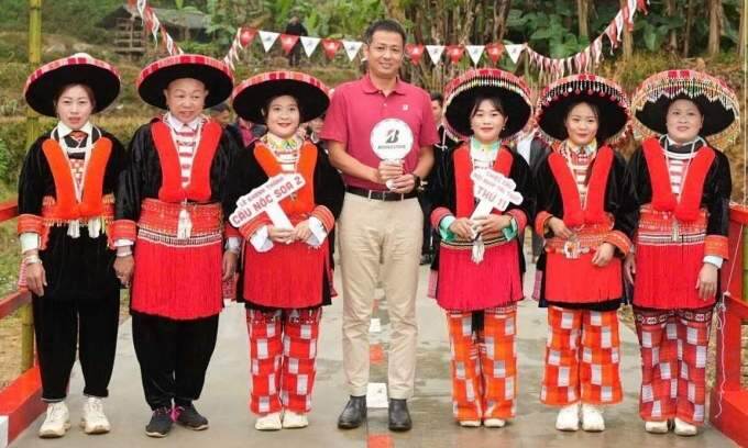 Bridgestone Vietnam inaugurates 11th ‘Bridge of Knowledge’ in Cao Bang