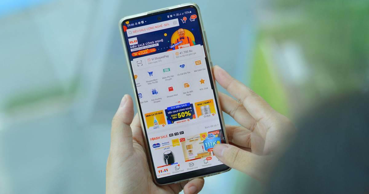 Người dùng thích mua sắm hàng online với nhiều tiện ích và khuyến mãi Người dùng thích mua sắm hàng online với nhiều tiện ích và khuyến mãi