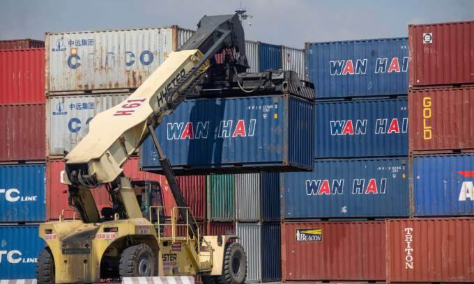 Vietnam attracts nearly .4B in foreign investment in 11 months