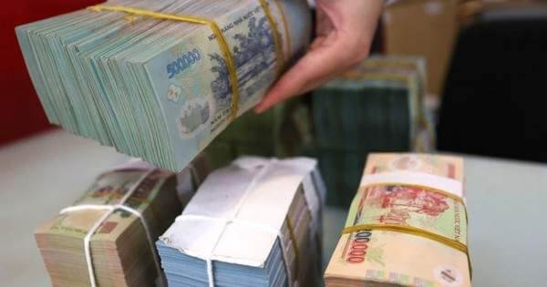 Một ngân hàng vừa tăng lãi suất tiết kiệm lên mức cao hàng đầu hệ thống, chào bán trái phiếu có lãi suất 8,2%/năm
