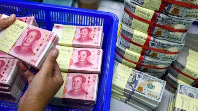 Trung Quốc đẩy mạnh hỗ trợ tỷ giá nhân dân tệ dưới sức ép từ đồng USD