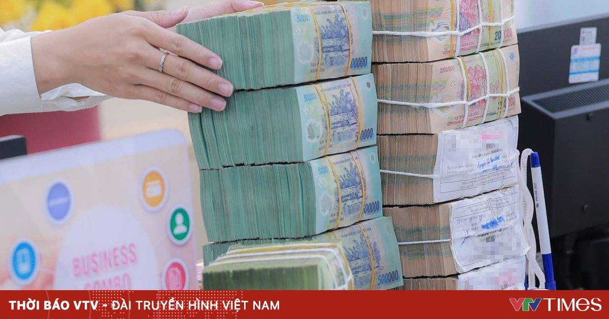 Phó Thống đốc: Lãi suất cho vay đã giảm gần 1%