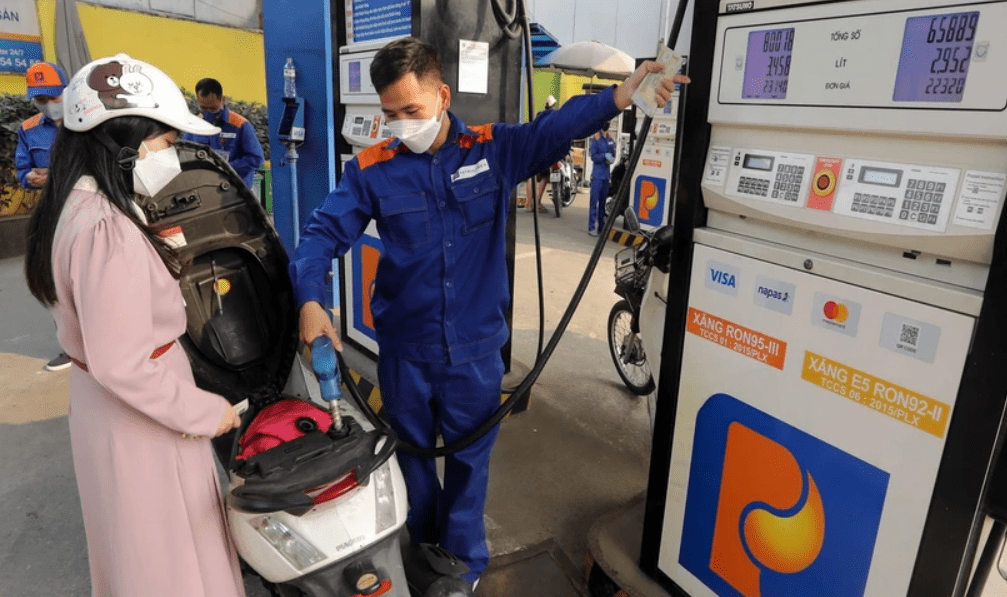Tạo thuận lợi tối đa trong áp dụng mức thuế bảo vệ môi trường mới với xăng dầu
