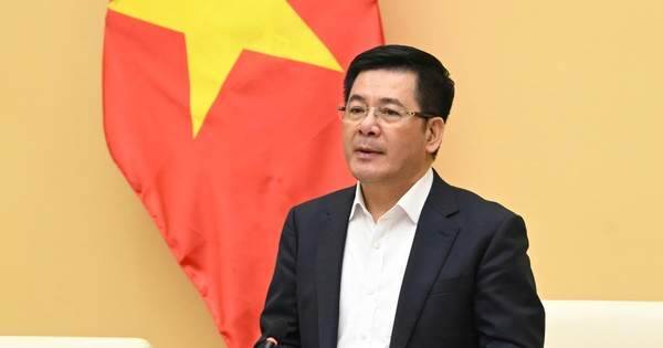 Bộ Công Thương tiết lộ số nhân lực “khủng” và 14 điểm có thể xây nhà máy điện hạt nhân ở Việt Nam