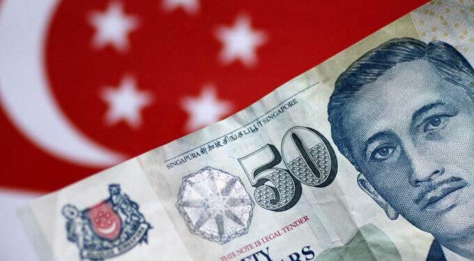 Indonesian man charged for using ,400 counterfeit Singapore dollars