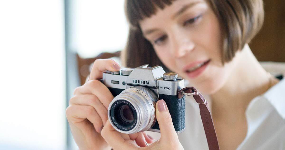 Máy ảnh Fujifilm X-T30: ‘Nhỏ nhưng võ công cao’