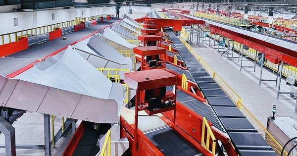 Viettel Post mở công ty con tại Trung Quốc, cổ phiếu lên cao nhất lịch sử