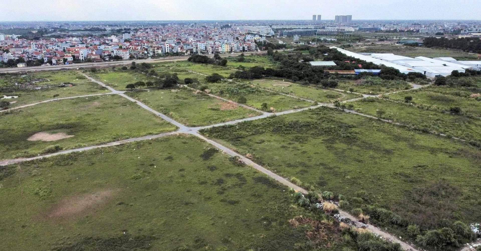 Diện tích đất tăng thêm so với sổ đỏ có phải nộp thuế không