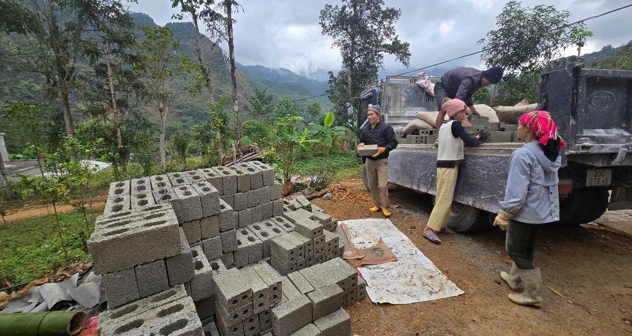 Hà Giang phấn đấu xóa nhà tạm, nhà dột nát trong năm 2025