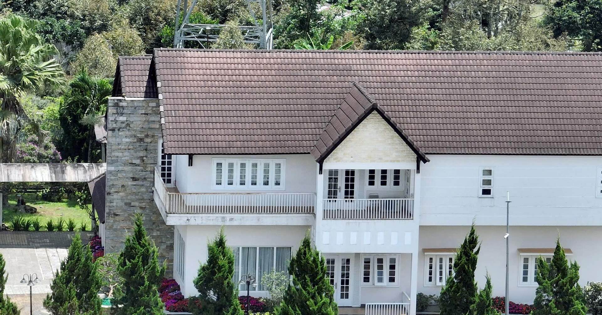 Buộc tháo dỡ công trình không phép trong khu công nghiệp ở Lâm Đồng Buộc tháo dỡ công trình không phép trong khu công nghiệp ở Lâm Đồng