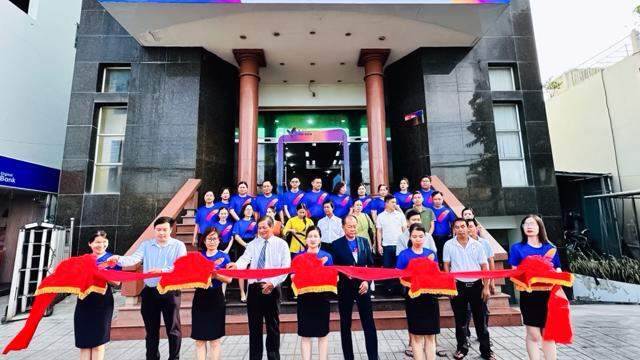 Các điểm kinh doanh của ngân hàng số Vikki đồng loạt mở cửa giao dịch với diện mạo mới