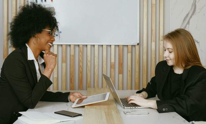 Picking the boss: A growing priority for young professionals in job hunting