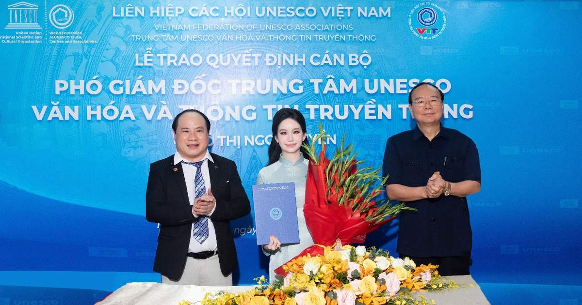 Bổ nhiệm bà Võ Thị Ngọc Huyền làm Phó Giám đốc Trung tâm UNESCO VH Bổ nhiệm bà Võ Thị Ngọc Huyền làm Phó Giám đốc Trung tâm UNESCO VH