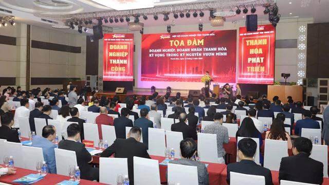 Cộng đồng doanh nghiệp chỉ ra “điểm nghẽn của điểm nghẽn” trong cuộc gặp gỡ Bí thư Tỉnh ủy Thanh Hóa Cộng đồng doanh nghiệp chỉ ra “điểm nghẽn của điểm nghẽn” trong cuộc gặp gỡ Bí thư Tỉnh ủy Thanh Hóa