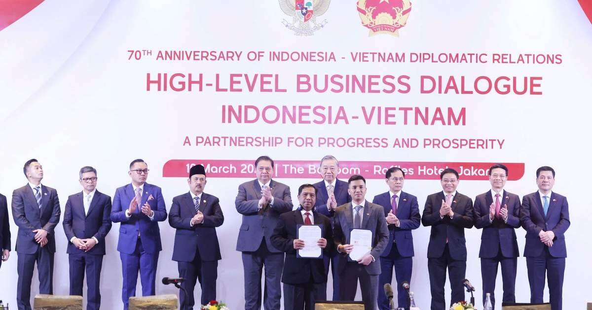 FPT hợp tác chiến lược với thương xã đổi mới sáng tạo hàng đầu Indonesia FPT hợp tác chiến lược với thương xã đổi mới sáng tạo hàng đầu Indonesia