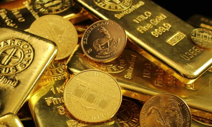 Hong Kong customs seizes record 145kg of suspected gold worth over M in air cargo suitcases Hong Kong customs seizes record 145kg of suspected gold worth over M in air cargo suitcases
