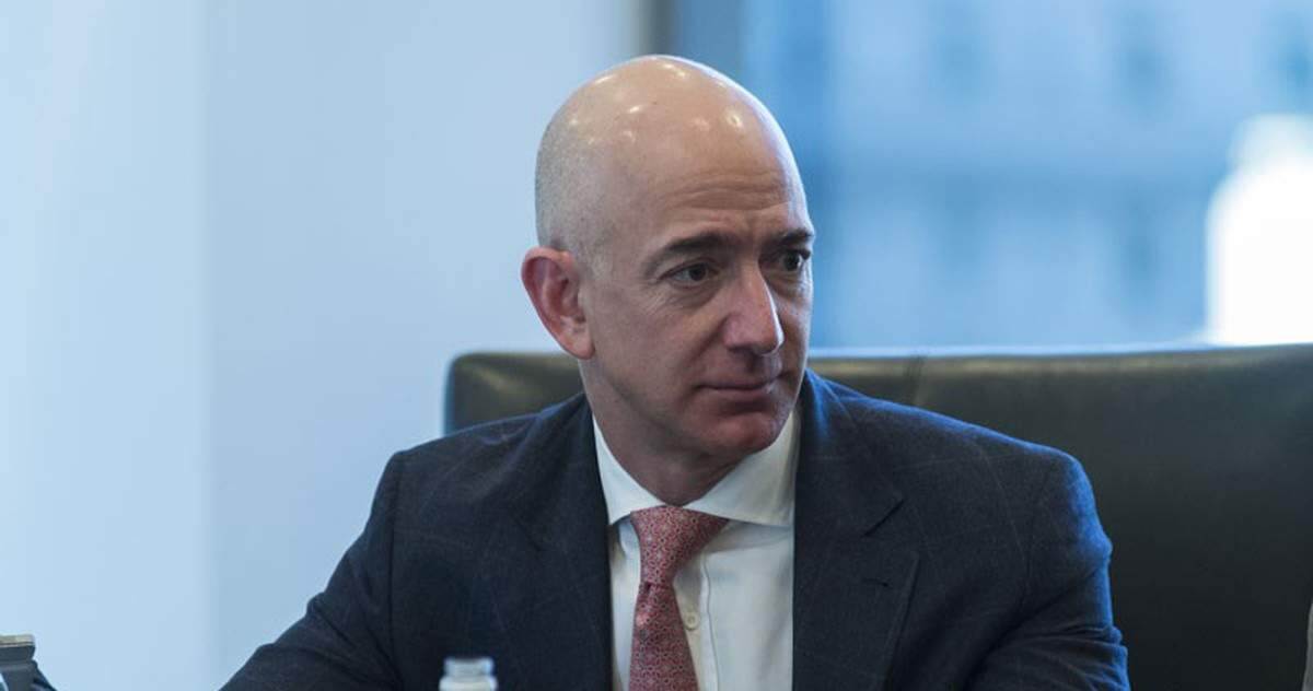 Nhân viên Amazon yêu cầu Jeff Bezos ngưng bán công nghệ nhận diện khuôn mặt cho cảnh sát