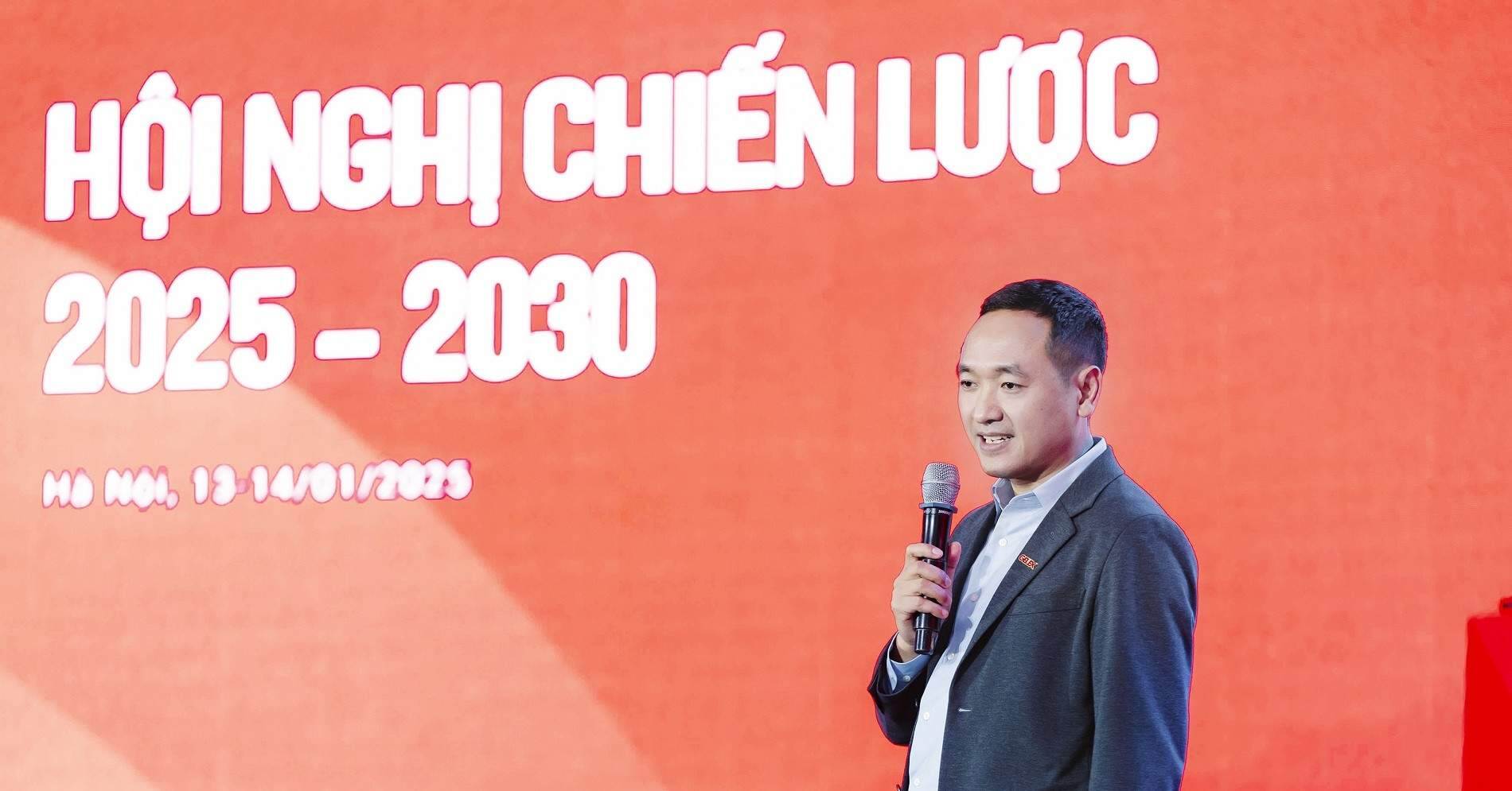 Ông Nguyễn Văn Tuấn xin từ nhiệm HĐQT để tập trung vai trò CEO GELEX Ông Nguyễn Văn Tuấn xin từ nhiệm HĐQT để tập trung vai trò CEO GELEX
