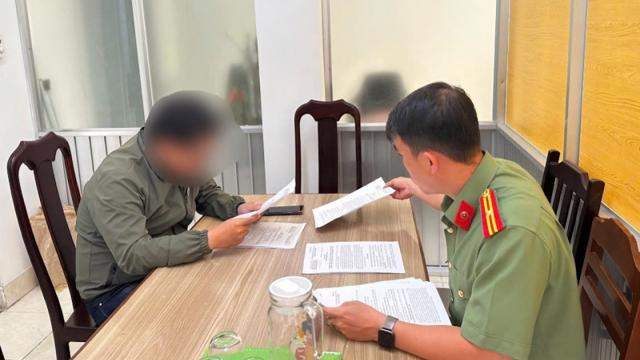 Phạt chủ tên miền “taichinhcamau.com” vì không thông báo sử dụng tên miền quốc tế