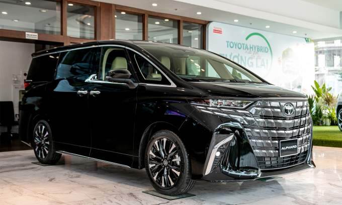 Toyota recalls luxury Alphard cars in Vietnam over faulty hoods Toyota recalls luxury Alphard cars in Vietnam over faulty hoods