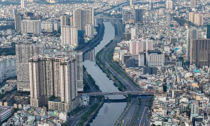 Young city-dwellers rent for life as HCMC apartments cost nearly ,400 per sqm Young city-dwellers rent for life as HCMC apartments cost nearly ,400 per sqm