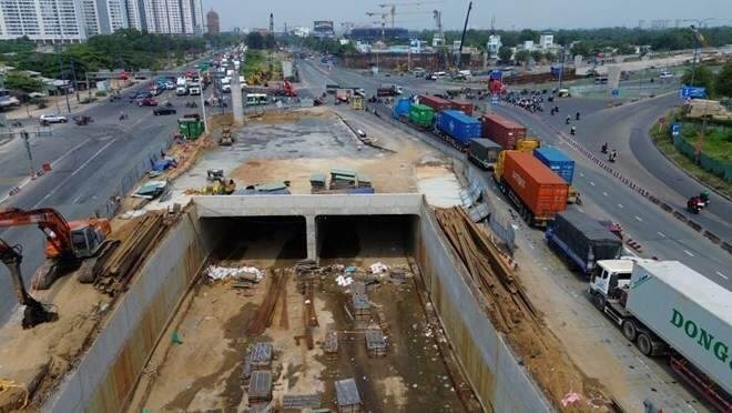 TP Hồ Chí Minh Bám sát tiến độ theo tuần để đẩy nhanh giải ngân vốn đầu tư công TP Hồ Chí Minh Bám sát tiến độ theo tuần để đẩy nhanh giải ngân vốn đầu tư công