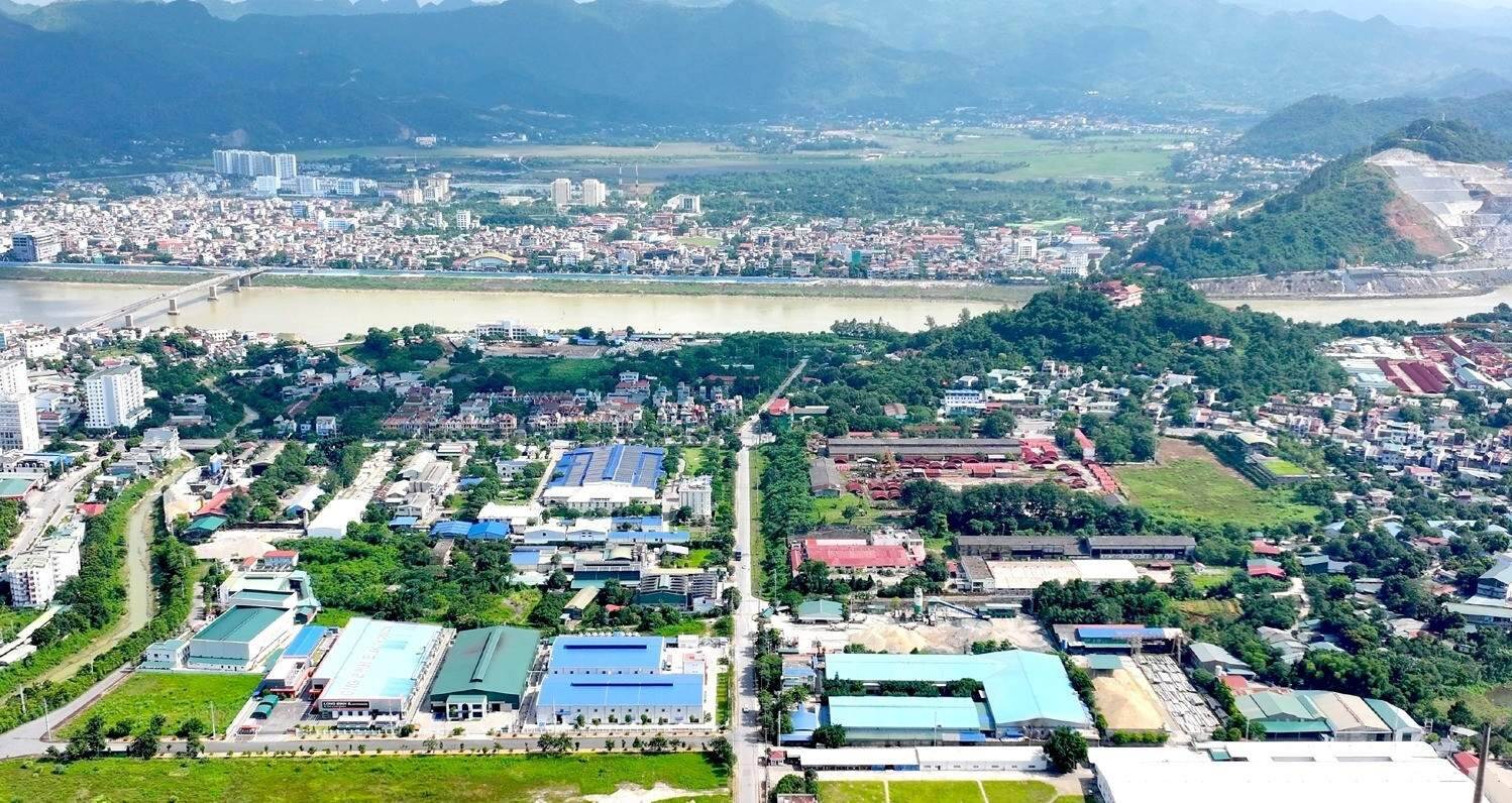 Dạ Hợp góp phần đưa Hòa Bình vươn mình phát triển Dạ Hợp góp phần đưa Hòa Bình vươn mình phát triển