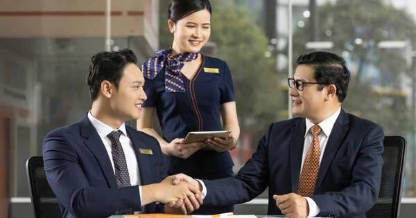 Ngân hàng mở đầu làn sóng nhận sáp nhập và tầm nhìn chiến lược Ngân hàng mở đầu làn sóng nhận sáp nhập và tầm nhìn chiến lược