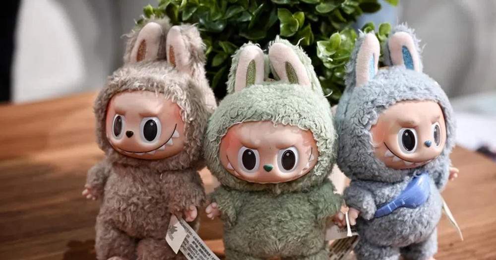 Giới trẻ cuồng ‘con búp bê có hàm răng cưa’, đại gia đút túi bội tiền