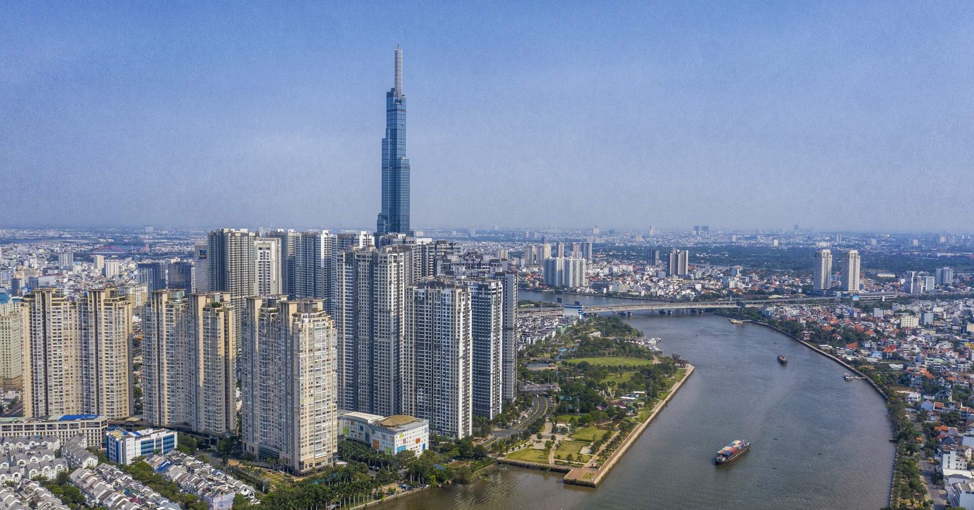 Mỹ áp thuế, kịch bản nào để GDP tăng 8% năm nay