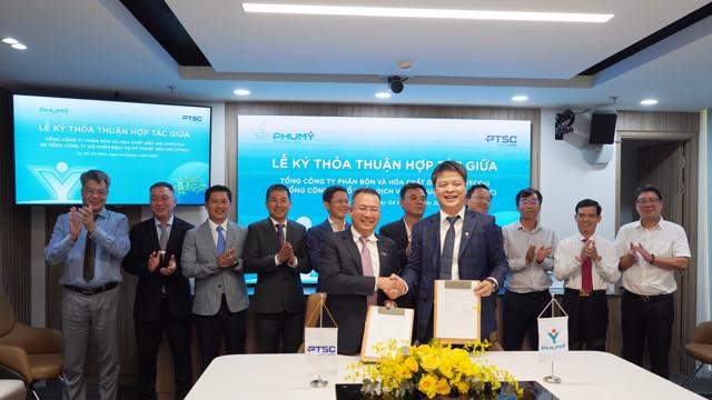 PVFCCo – Phú Mỹ và PTSC ký kết thỏa thuận hợp tác chiến lược trong lĩnh vực logistics