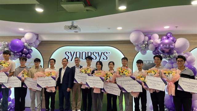Tập đoàn công nghệ Mỹ Synopsys cấp học bổng cho nhiều sinh viên thiết kế vi mạch Việt Nam