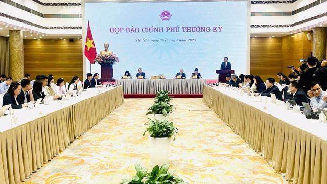Thứ trưởng Bộ Tài chính: Tăng trưởng kinh tế các quý tiếp theo vẫn ở mức cao