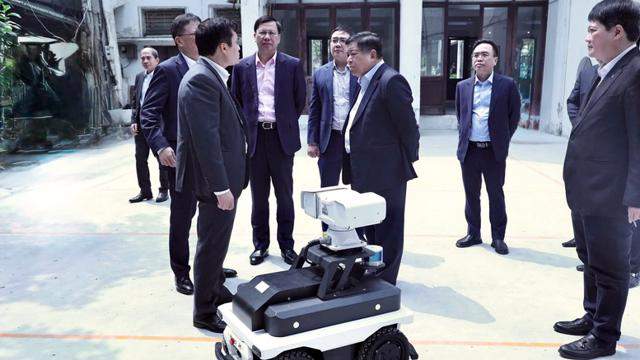 Viện Hàn lâm Khoa học và Công nghệ Việt Nam cần đặt mục tiêu đưa ít nhất 10 sản phẩm từ nghiên cứu ra thị trường mỗi năm