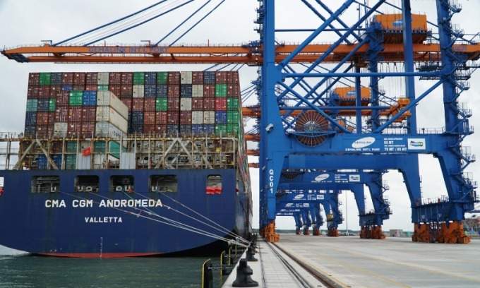 Vietnam posts trade surplus of .16B in Q1