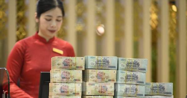 Dự báo lãi suất ngân hàng trước áp lực thuế quan của Mỹ