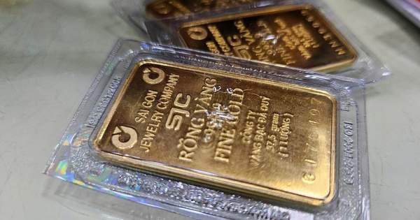 Cuối ngày 21-4, giá vàng miếng SJC tăng vọt lên mức chưa từng thấy