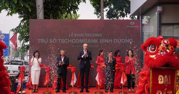 Techcombank tiếp tục ra mắt chi nhánh thế hệ mới tại Bình Dương