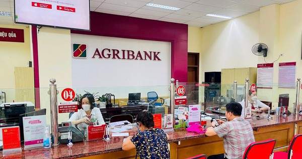 Khách hàng Agribank lưu ý: Thời gian ngân hàng nghỉ giao dịch trong dịp lễ 30/4