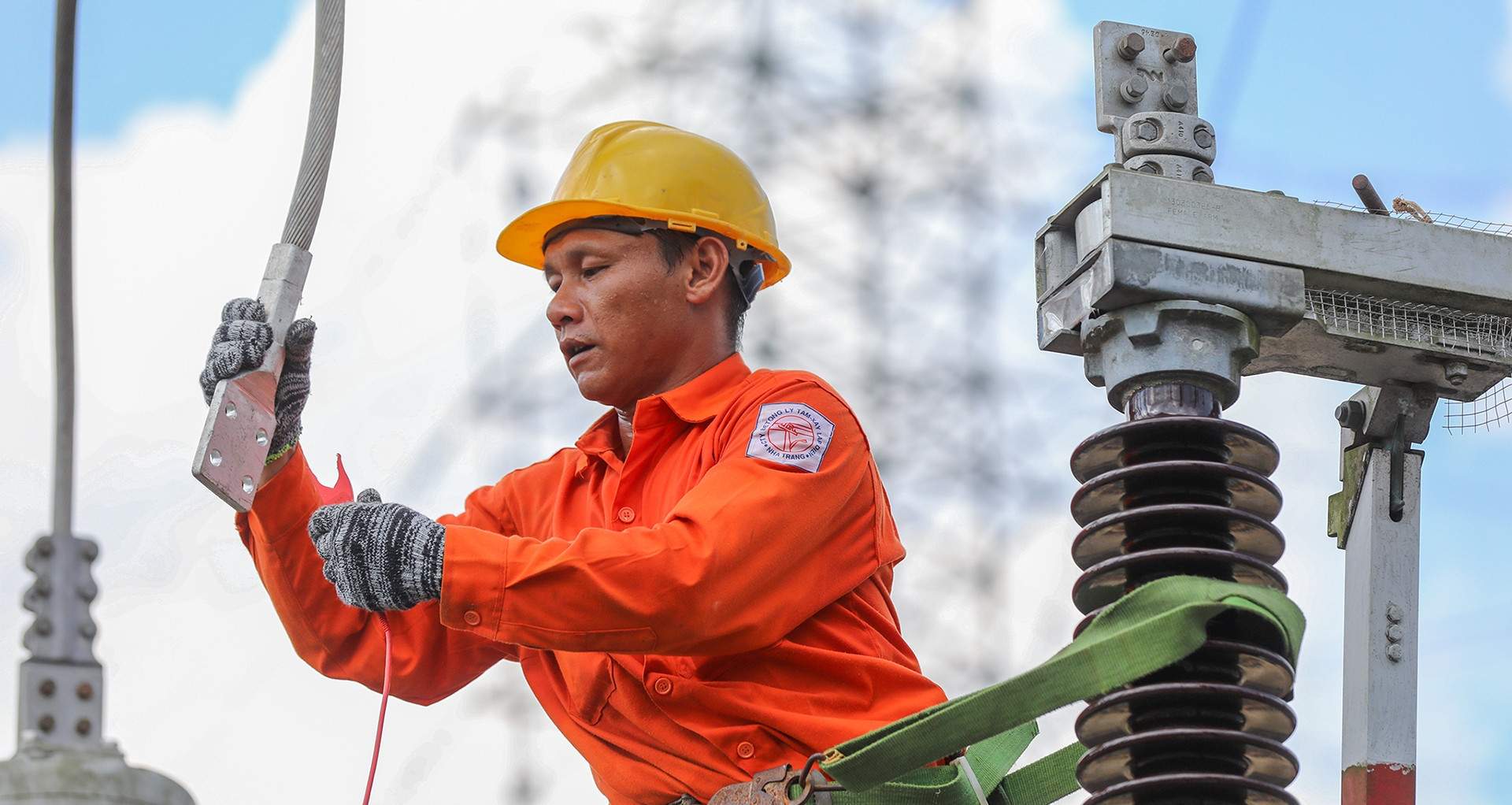 Giá điện hiện nay có 3 bất cập lớn Giá điện hiện nay có 3 bất cập lớn