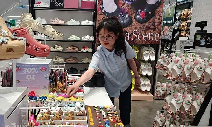 Japan’s biggest retailer Aeon eyes 100 large-scale stores in Vietnam by 2030 Japan’s biggest retailer Aeon eyes 100 large-scale stores in Vietnam by 2030