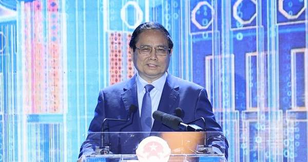 Thủ tướng mong ngành ngân hàng ‘mở lòng ra một chút nữa’, giảm thêm lãi suất cho gói tín dụng 500.000 tỷ