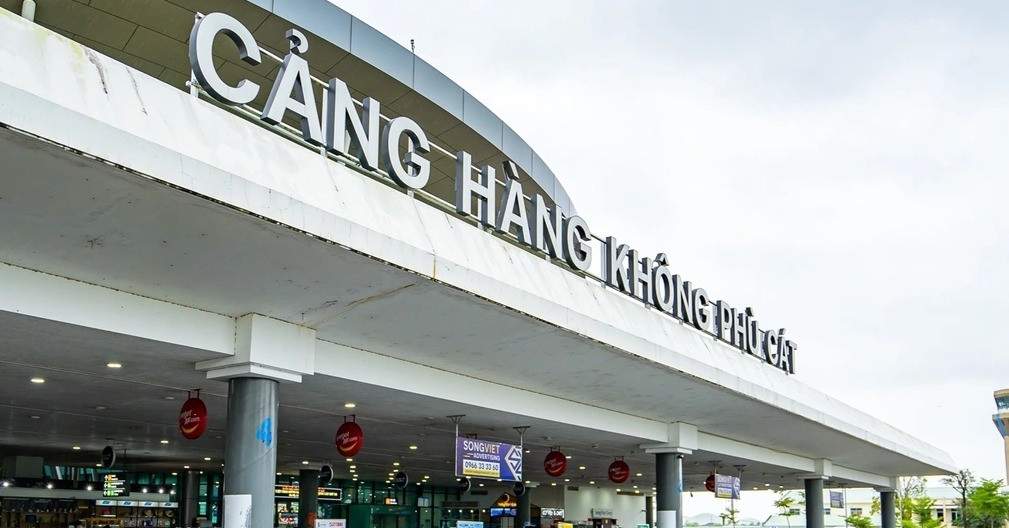 Sân bay Phù Cát sử dụng đường băng bê tông xi măng đã khai thác hơn 60 năm