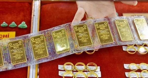SJC làm ăn ra sao trong hơn 10 năm độc quyền vàng miếng?