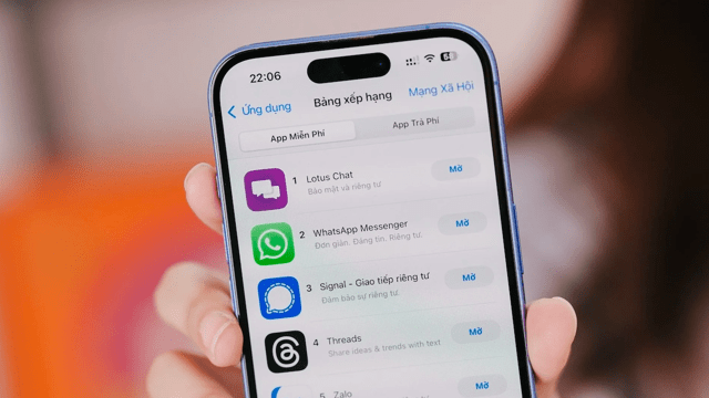 Sau khi Telegram bị chặn tại Việt Nam, ứng dụng chat Lotus công bố cán mốc 1 triệu người dùng